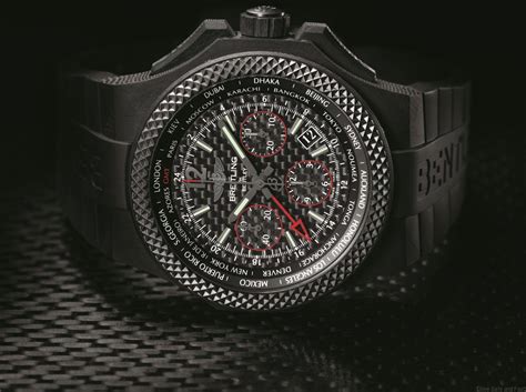 breitling bentley gmt b04 s carbon body|More.